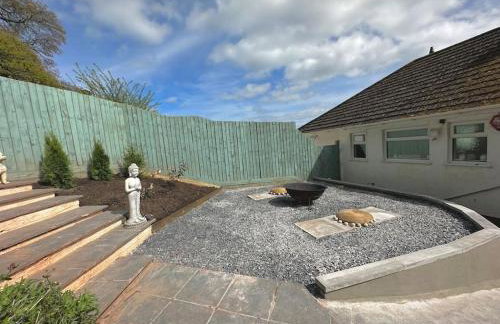 Detached Bungalow Private Hot Tub With Log Burner - Foto 17