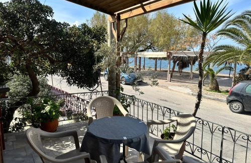 Nikos Holidays Apartment 1 - Photo 15