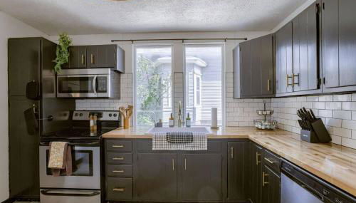 New 5BD Near UNL & DT | Poker Table & Games - Foto 5