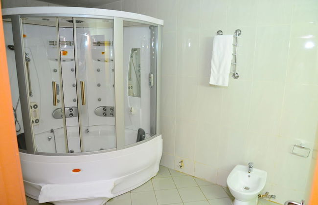 Golden Royale Hotel - Foto 27