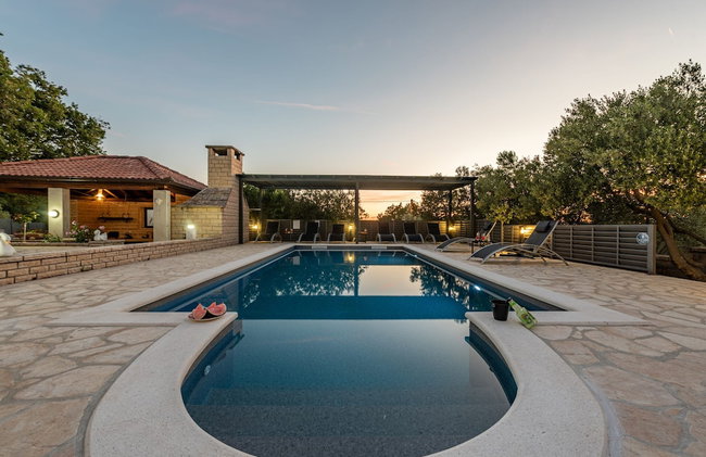 Holiday House BALEN with Swimming Pool - Foto 65