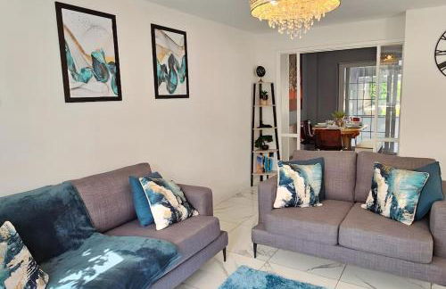 BSE Homes & Properties Ltd 4-Bedroom Home, Harlow , with Parking sleeps 6 - Foto 6