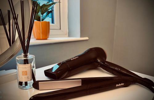 High Rise Apartment - Photo 15