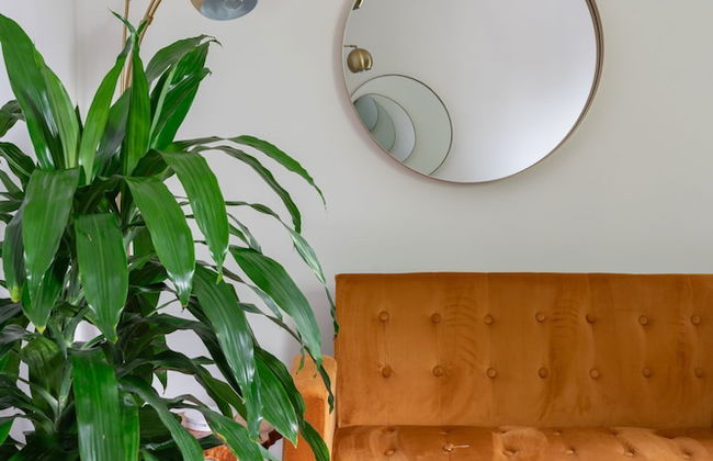 Prime Location Top Rated Clean Parking Free - Foto 12