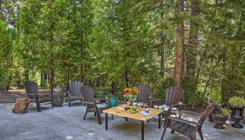 1 Mi to Jenkinson Lake: ‘Apple’s Chalet’ w/ Deck - Foto 2