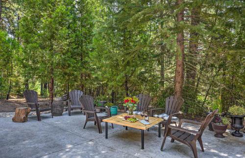 1 Mi to Jenkinson Lake: ‘Apple’s Chalet’ w/ Deck - Foto 2