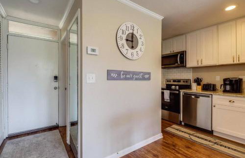 Lakeside Villa - Quite Location, walk to the pool and to the Country Club - Foto 10