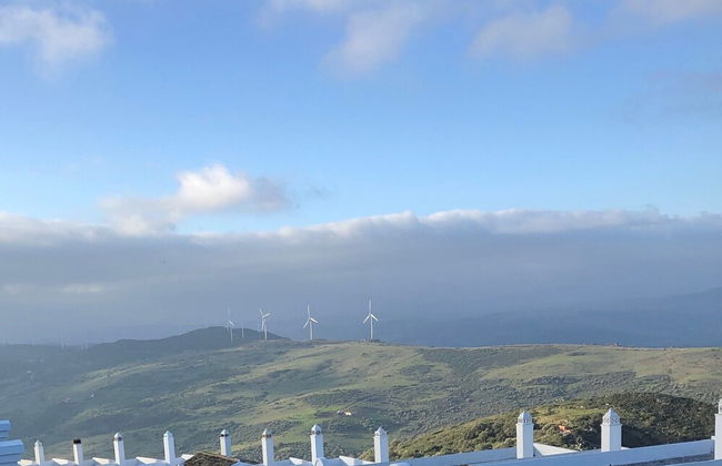 Stylish House, Patio, Pool, Mountains, Stunning White Village, sea 20 Mins Away - Photo 26