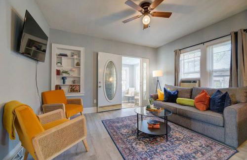 Stylish home Garage Walk to Lake Minutes from Airport - Foto 16