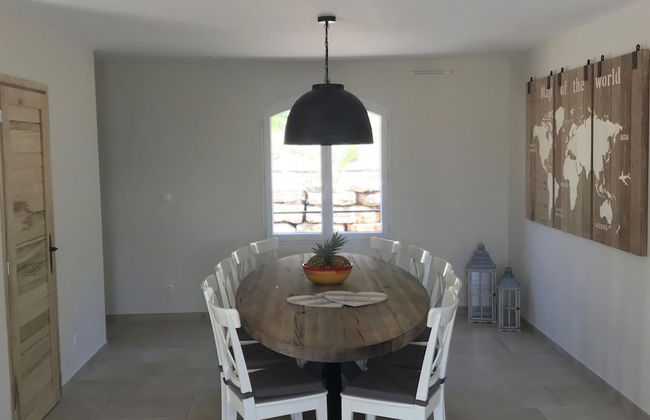 Villa in Le Plan-de-la-tour With Pool - Photo 32