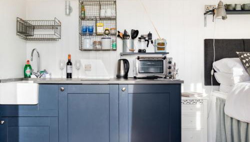 Purbeck Shepherd Huts - Photo 4