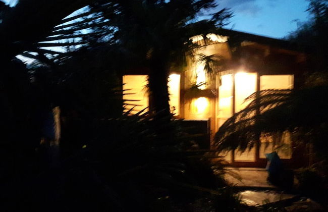 Cabin set in a Beautiful Romantic Tropical Garden - Foto 30