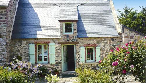 Stone House in Plurien Near Sandy Beaches - Foto 1