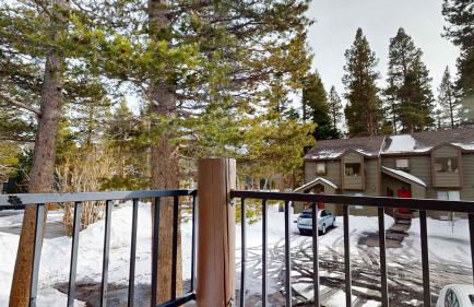 Serene Sierra Sanctuary - Experience Mammoth Magic - Foto 17