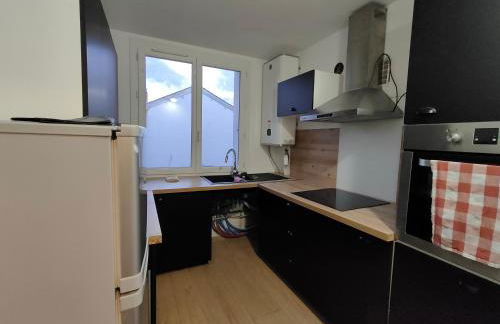 appartement 3 chambres avec balcon et parking - Foto 13