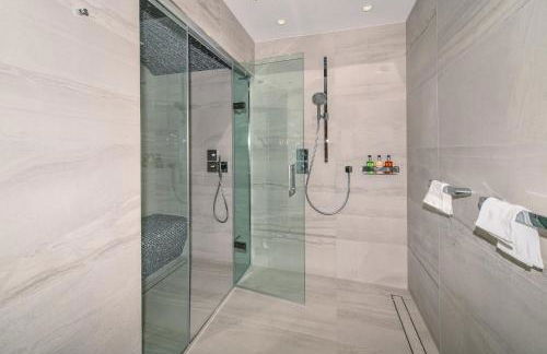 The Barclay Apartment - Photo 14