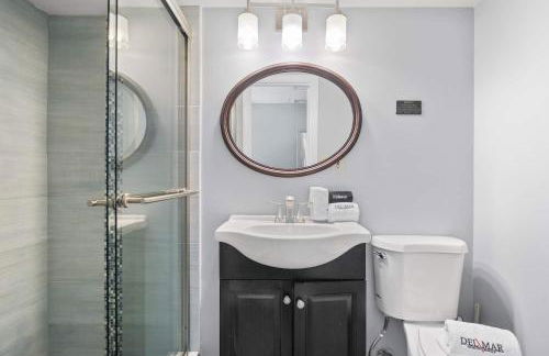 Sleeps 14 Home w Pool Great for Families - Photo 24