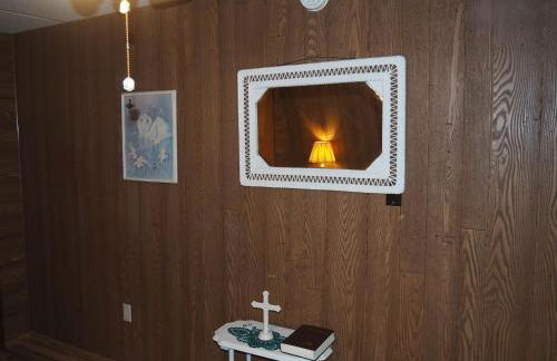 Emanuel - Cute Upstairs Apt AC Great Location - Foto 20