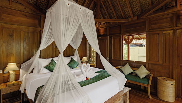 Suraya Ubud Villa - Foto 3, Habitación