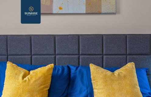 L2 - INVOICE and REDUCED PRICE only via SUNRISE SHORT LETS DUNDEE, Stunning 4 Bed House with 6 Beds and 3 bathrooms, TVs in each room, Free Parking, Fully Equipped, Local Amenities, Easy Ring Road Access, Special Rates and ONLY 9 Mins to STANNERGATE Ports - Foto 55