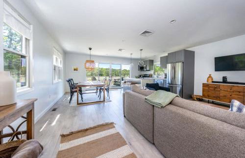 Newly Renovated Waterfront Cottage - Foto 11