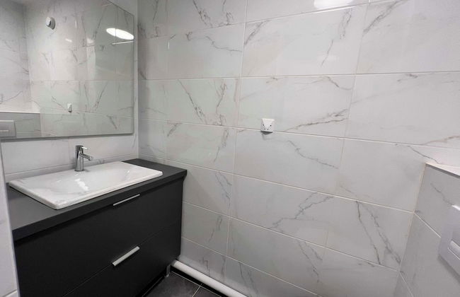 HOTEL LES PORTES DE PARIS - Foto 29