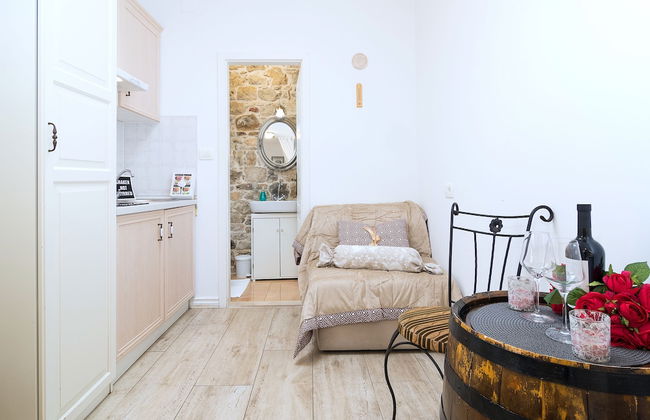 Gaius Aurelius Valerius - Photo 12