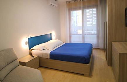 Naples Stay Inn - close to metro & all connections - Photo 15