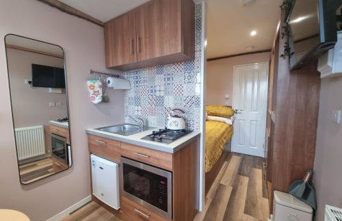 Forestview Cabin No 1 - cosy cabin stay - Foto 9