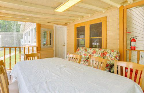 Community Perks Mongaup Valley Cabin with Grill! - Foto 18