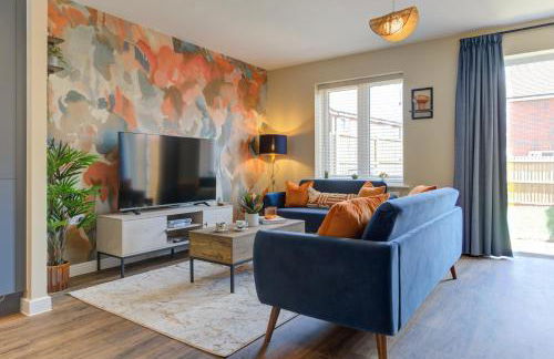 Marriott House sleeps 5 in Bourne with parking - Foto 1