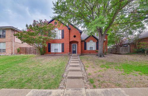 6 Mi to Dtwn! Family Home with Pool in Carrollton - Foto 31