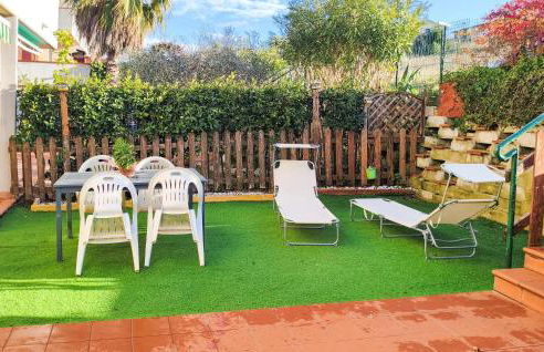 1 Bedroom Pet Friendly Apartment In San Costanzo - Foto 1