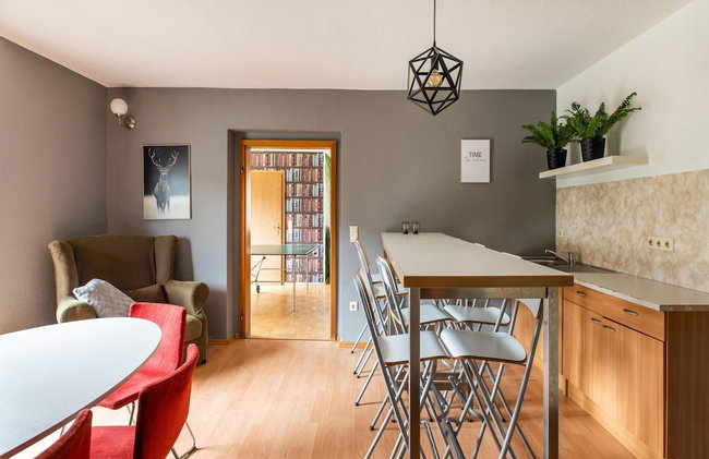 Spacious Holiday Home With Private Terrace - Photo 31