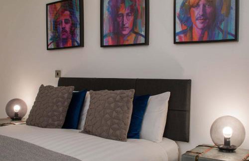 Liverpool Gem, Spacious 2BR Apt, Sleeps 8 - Photo 30
