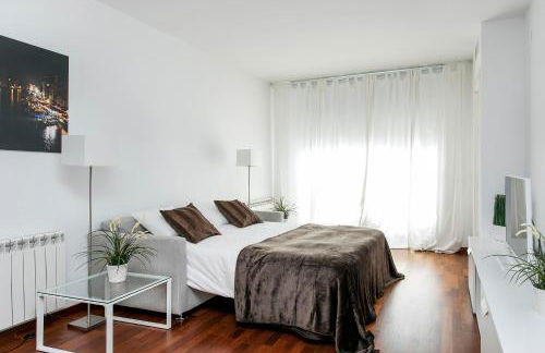 Glasir Homes Barcelona - Photo 7