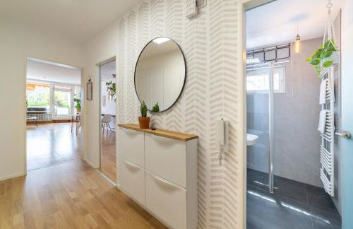 Best Butler * Bohemian Spirit In the Alps * Netflix - Photo 20