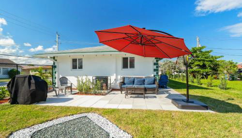 Roxanas 3bed 2bath Home with Modern Interior and BBQ Backyard - Foto 2