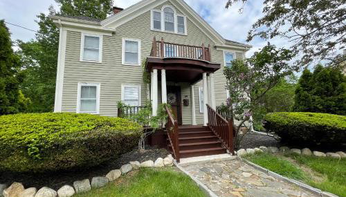 Large, Comfortable & Conveniently located Home - Foto 2