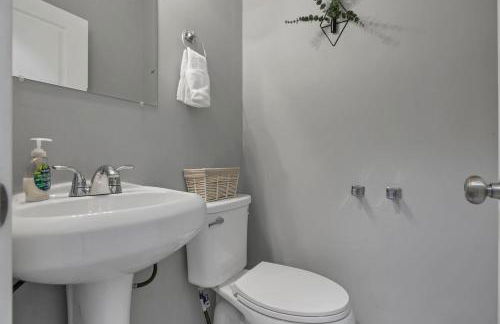 Modern Columbus 2BR Near COSI & Arena District - Foto 16