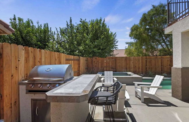 Indio Escape by Avantstay Stunning Home in Coachella w/ Pool & Hot Tub - Foto 24