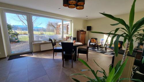 Ferienwohnung mit Garten und Bergblick - Foto 2