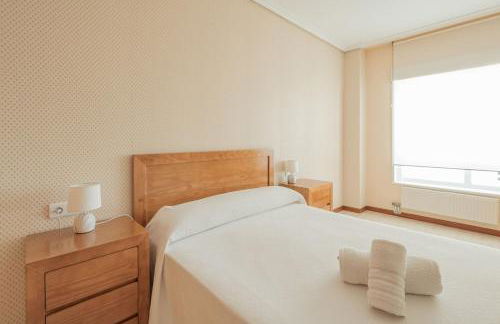 Primera Linea de Playa Samil Costa con Garaje Incluido - Foto 20