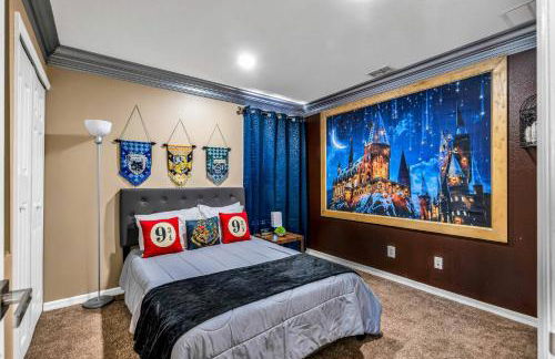 Spacious 7BR Retreat w Pool Game Room - Foto 6