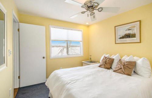 Pure Michigan at Pine Lake - Swim, Boat, Fun! - Foto 8