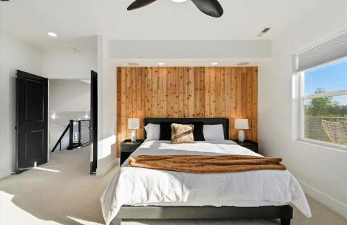 Private Oasis On 2 Acres with Indoor Pool and Theater - Foto 20