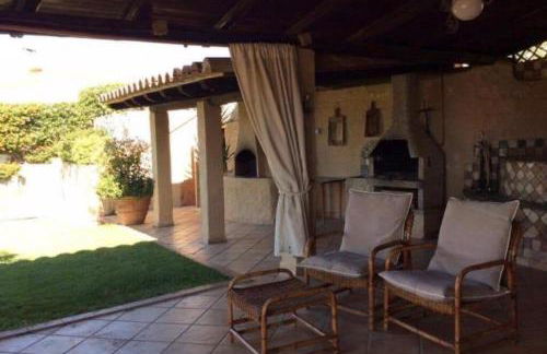 Private Pool villa with panoramic views split over 2 levels / Aircon / New Pool. - Foto 38