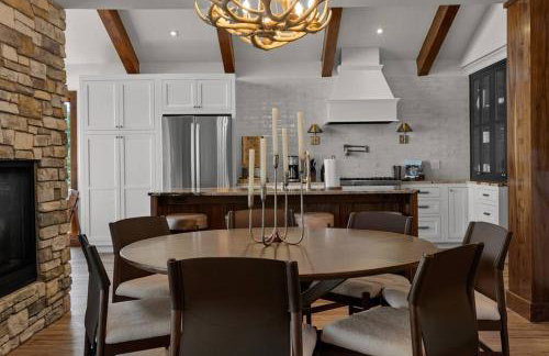 Modern Mountain Lake House - Foto 10