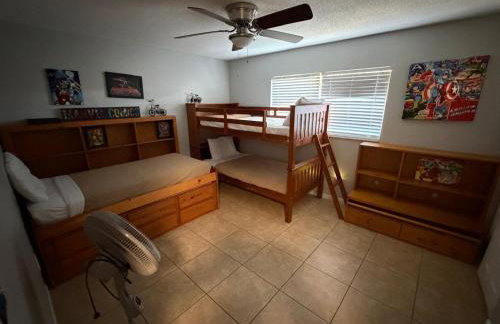 Perfecto Mundo 1, Orlando Area 5BR-2BA Outdoor Pool, Ping Pong, Billiard - Foto 7