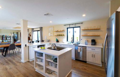 Creator Cabin, Contemporary Getaway With Sauna - Foto 5